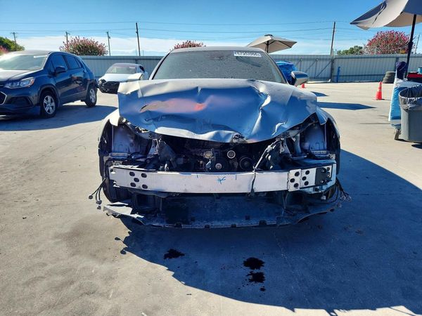 2017 LEXUS IS