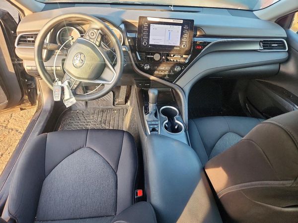 2024 TOYOTA CAMRY