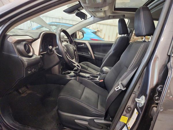 2017 TOYOTA RAV4 XLE