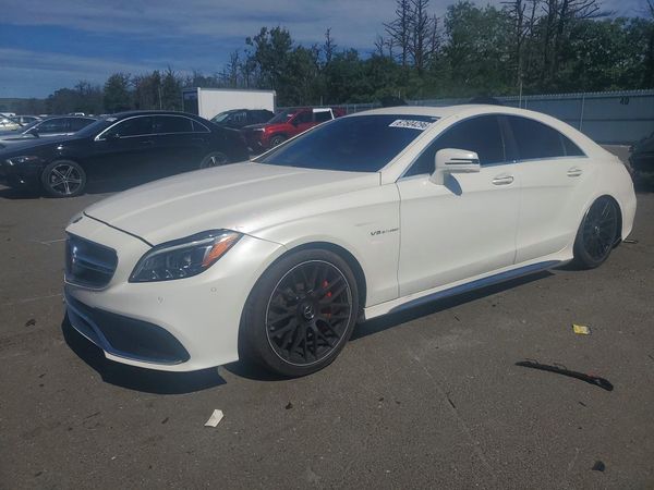 2015 MERCEDES-BENZ CLS — Front 3/4