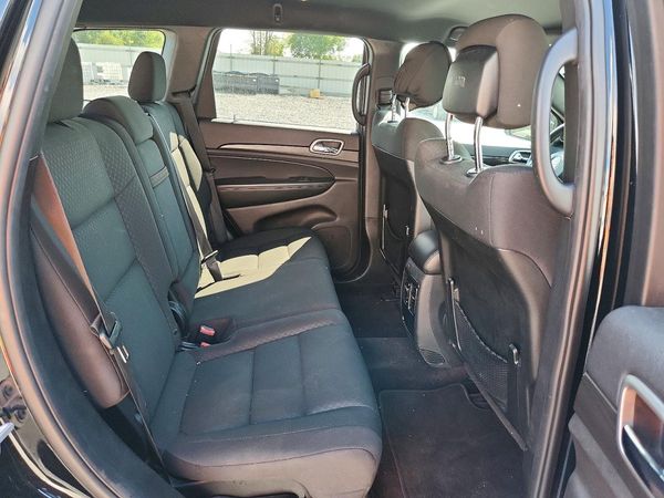 2018 JEEP GRAND CHEROKEE Laredo
