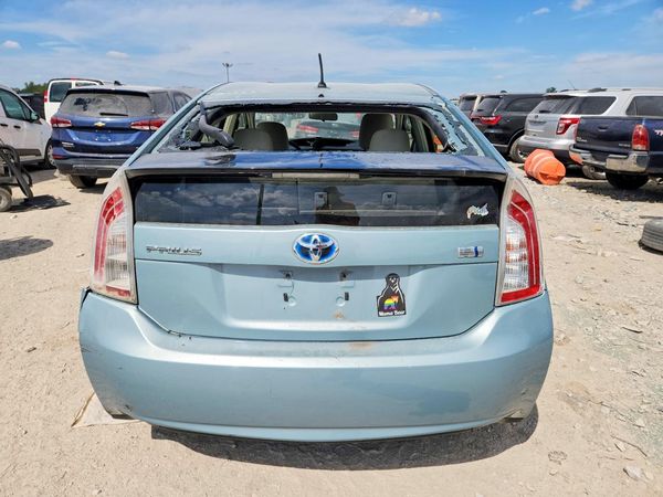 2012 TOYOTA PRIUS