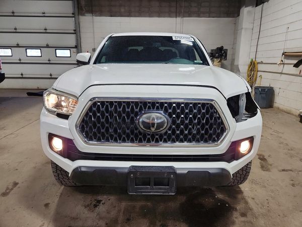 2018 TOYOTA TACOMA