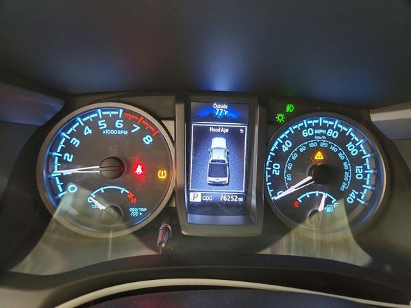 2018 TOYOTA TACOMA