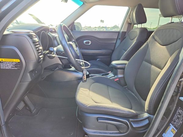 2015 KIA SOUL GL(Middle-low grade)