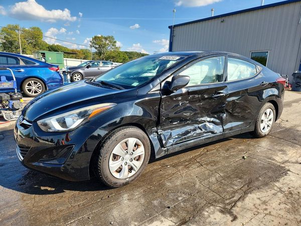 2016 HYUNDAI ELANTRA