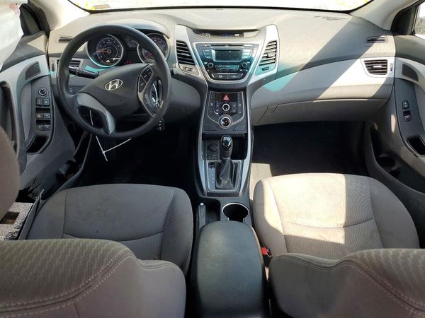 2016 HYUNDAI ELANTRA