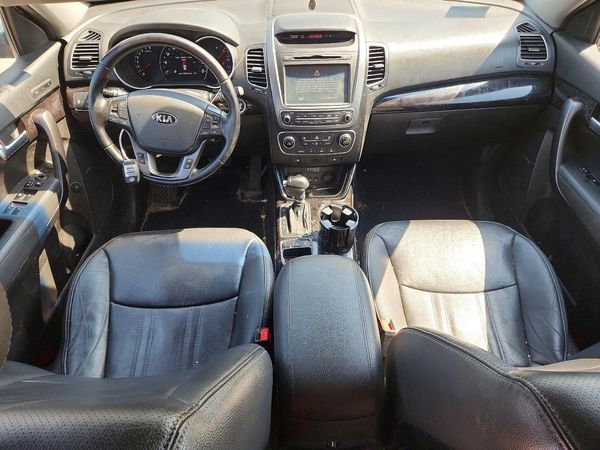 2014 KIA SORENTO