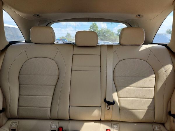 2017 MERCEDES-BENZ GLC GLC300 Base-4M