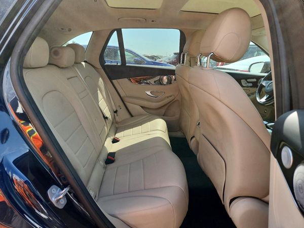2017 MERCEDES-BENZ GLC GLC300 Base-4M