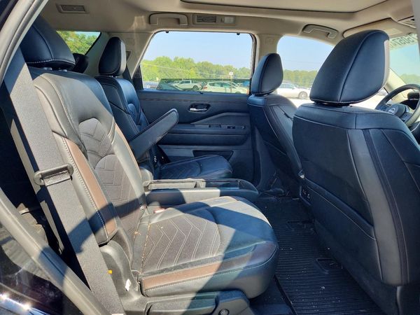2025 NISSAN PATHFINDER