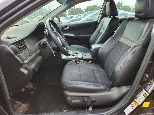 2014 TOYOTA CAMRY