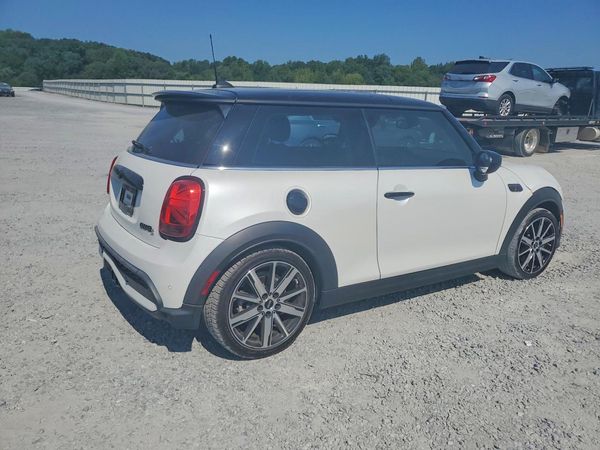 2024 MINI COOPER