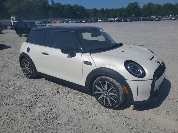 2024 MINI COOPER