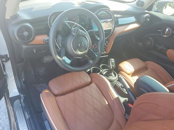 2024 MINI COOPER