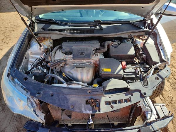2014 TOYOTA CAMRY