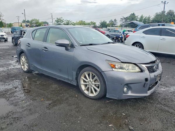 2012 LEXUS CT 200h