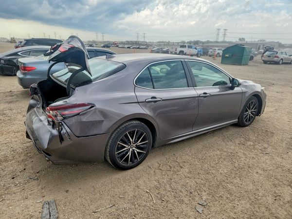 2022 TOYOTA CAMRY