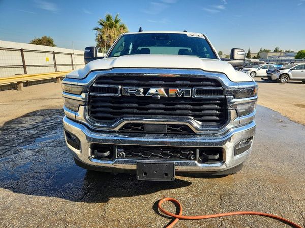 2026 RAM 2500 BIG HORN CREW CAB 4X4 — DIRF