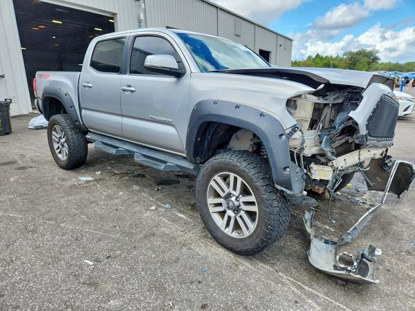 2016 TOYOTA TACOMA