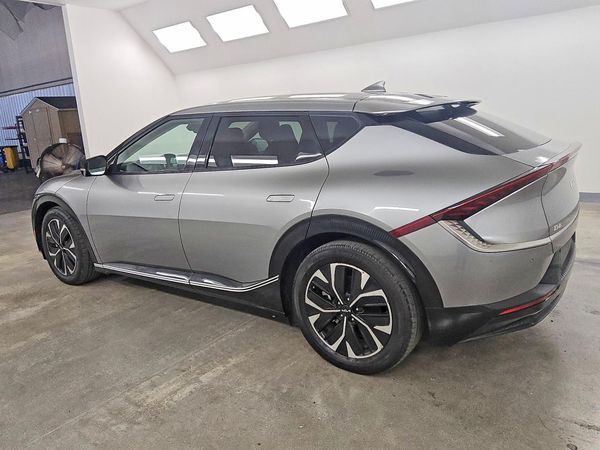 2023 KIA EV6 Light, Wind
