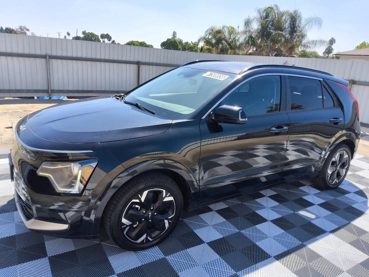 2023 KIA NIRO Wind