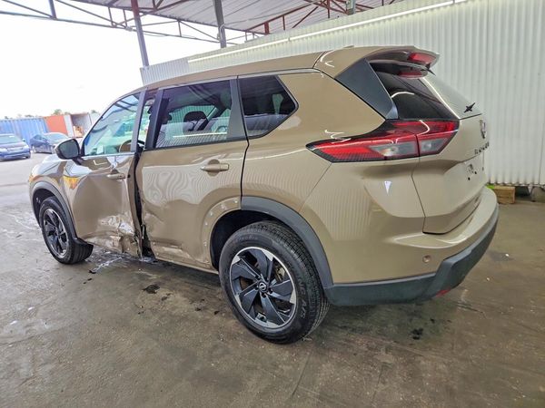 2025 NISSAN ROGUE SV