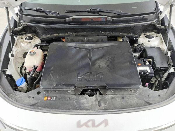 2023 KIA NIRO