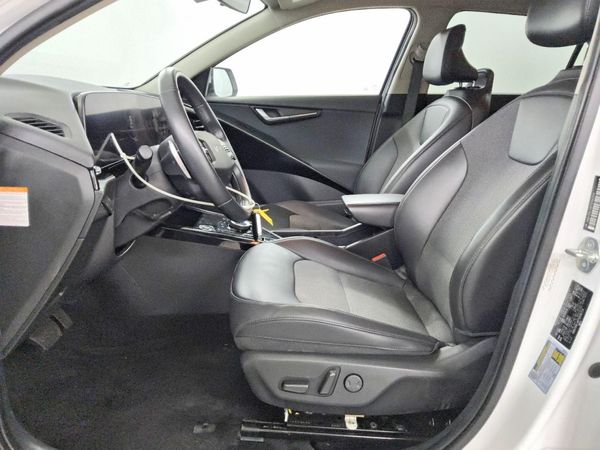 2023 KIA NIRO Wind