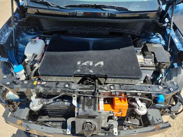 2023 KIA NIRO Wind — Engine bay