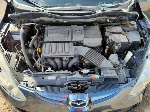 2012 MAZDA 2 Sport/GX — Engine bay