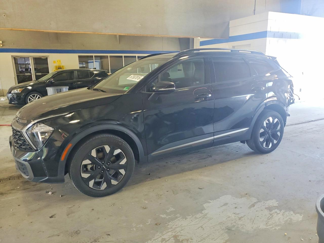 2023 KIA SPORTAGE X-LINE