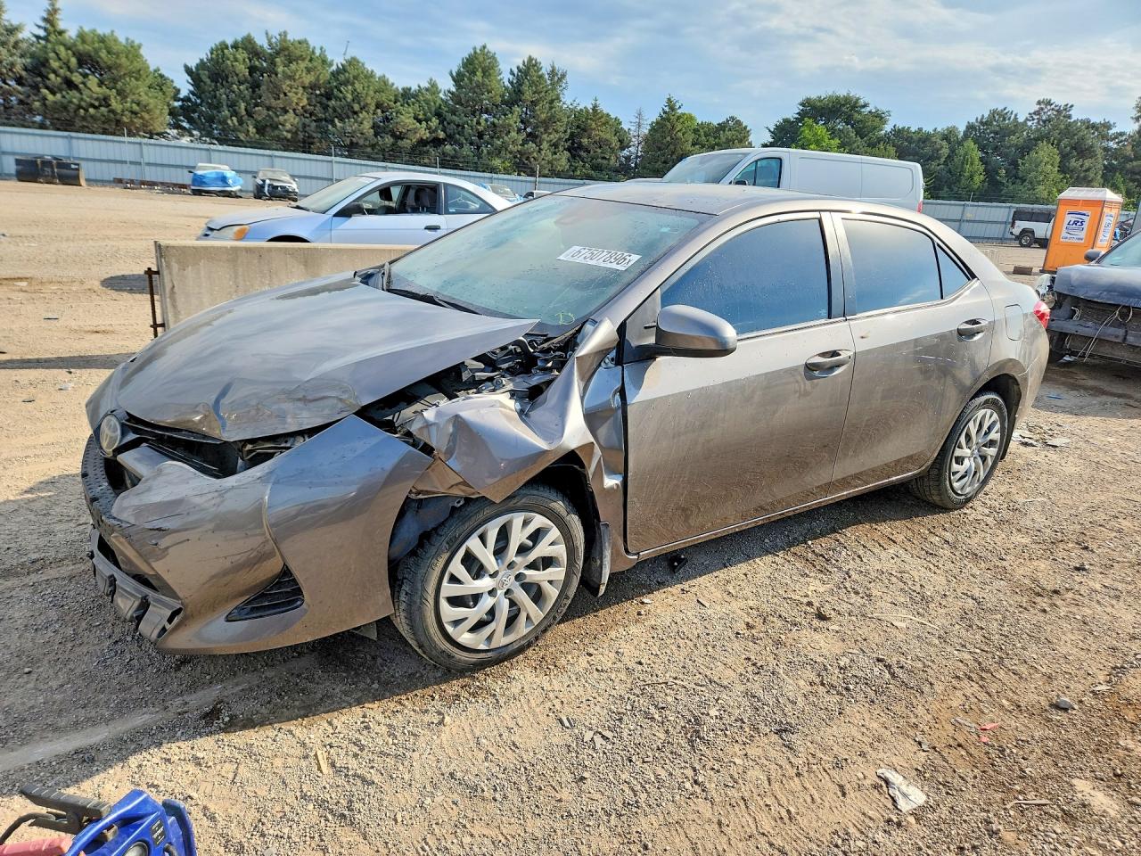 2017 TOYOTA COROLLA