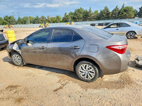 2017 TOYOTA COROLLA