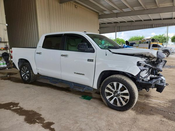 2018 TOYOTA TUNDRA