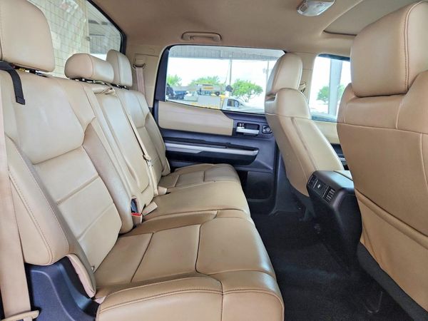 2018 TOYOTA TUNDRA