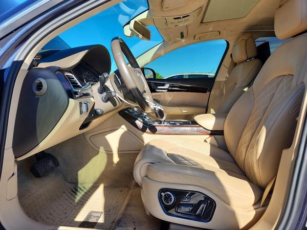 2015 AUDI A8