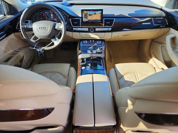 2015 AUDI A8
