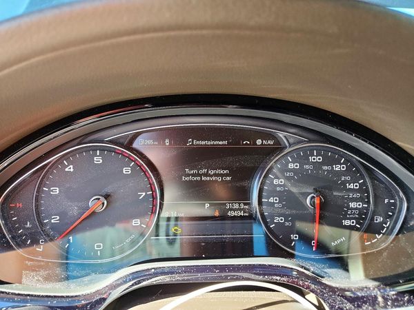 2015 AUDI A8
