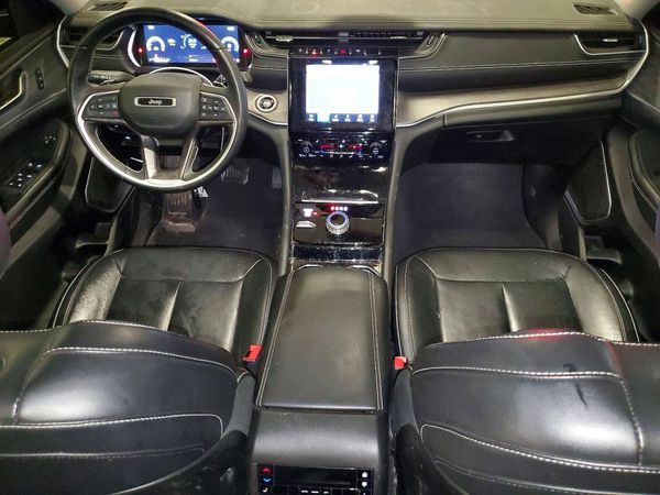 2022 JEEP GRAND CHEROKEE