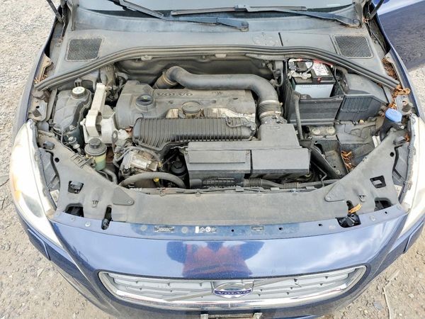 2013 VOLVO S60