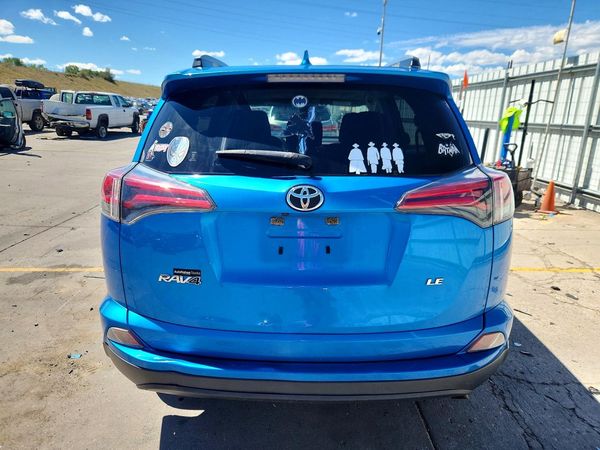 2017 TOYOTA RAV4 LE