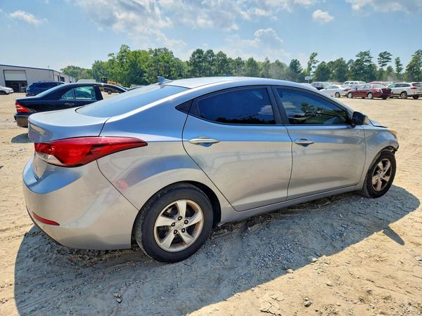 2015 HYUNDAI ELANTRA