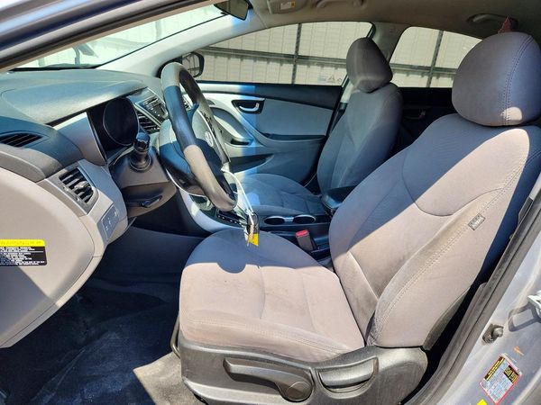 2015 HYUNDAI ELANTRA