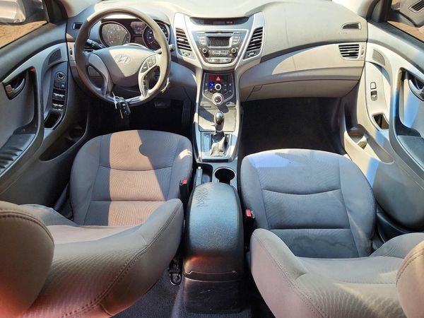 2015 HYUNDAI ELANTRA