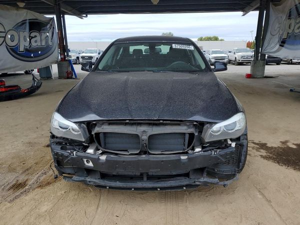 2013 BMW 528