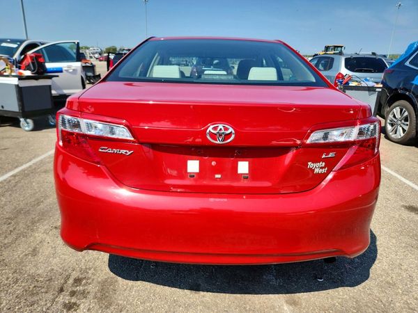 2012 TOYOTA CAMRY — DIRR