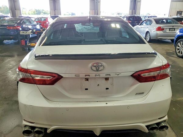 2018 TOYOTA CAMRY — DIRR