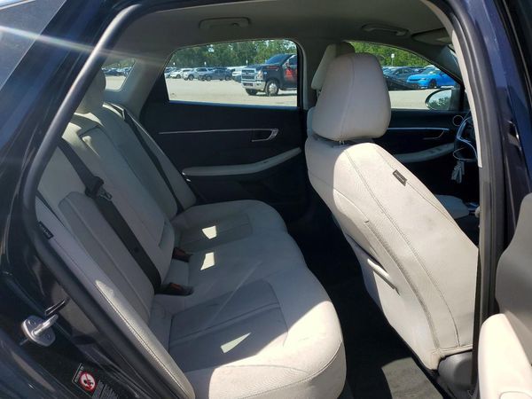 2023 HYUNDAI SONATA