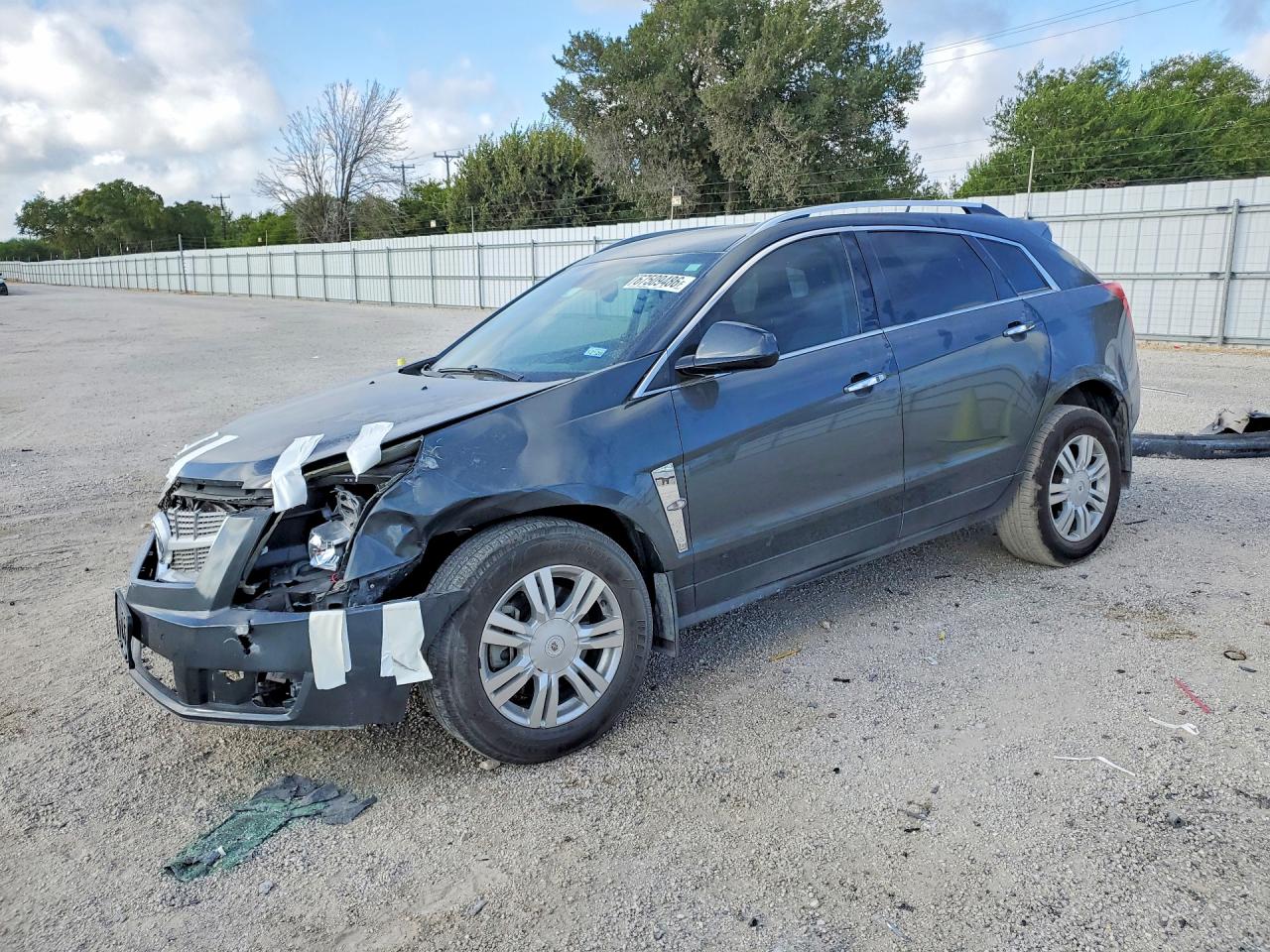 2012 CADILLAC SRX — Front 3/4
